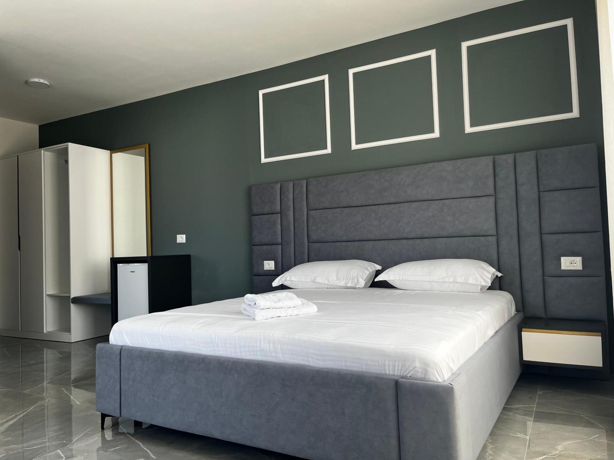Leodori 3 Suites Shëngjin Zewnętrze zdjęcie